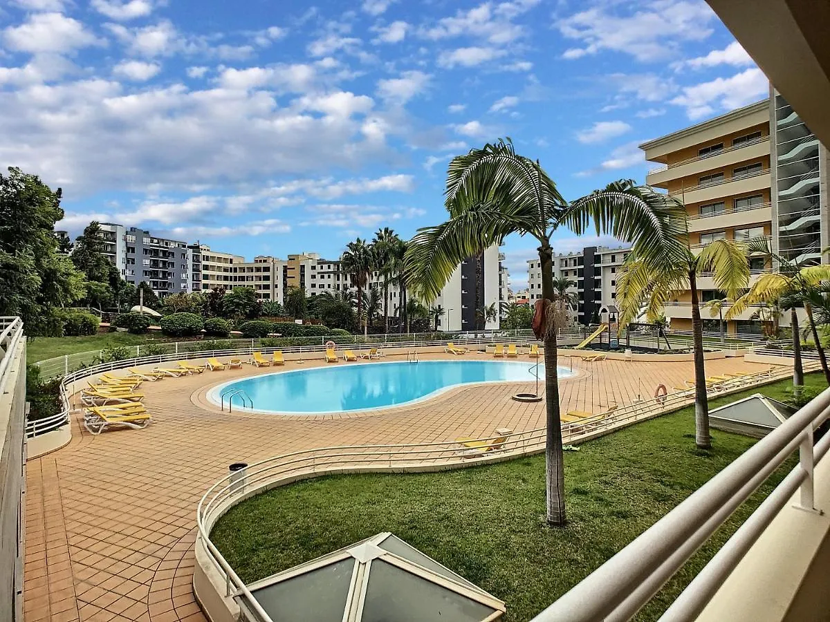 Aidan Apartment By Lovelystay Funchal